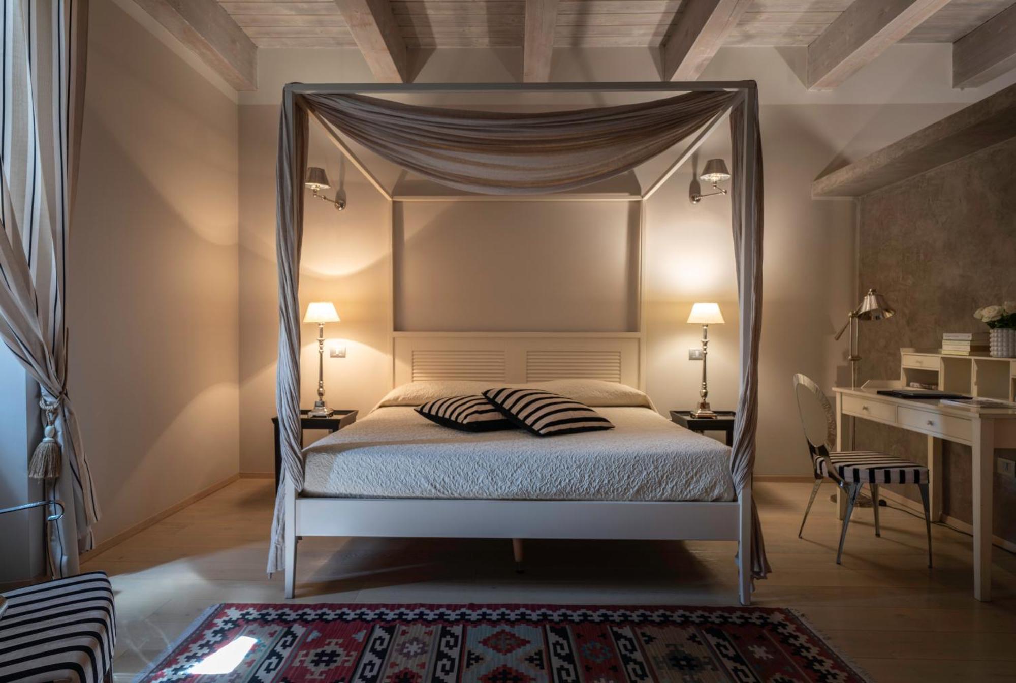 Hotel Residenza La Ceramica Fabriano Bagian luar foto