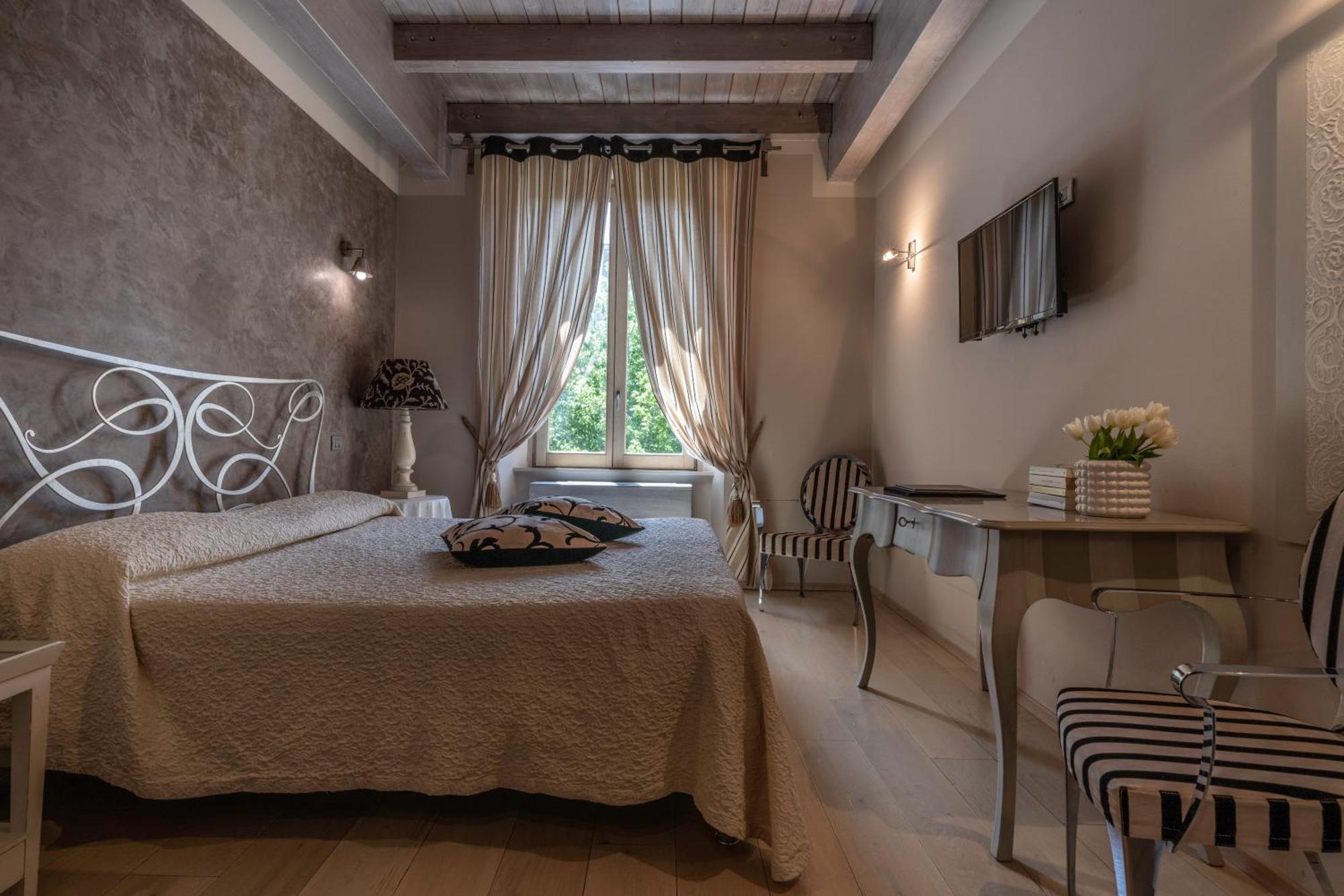 Hotel Residenza La Ceramica Fabriano Bagian luar foto