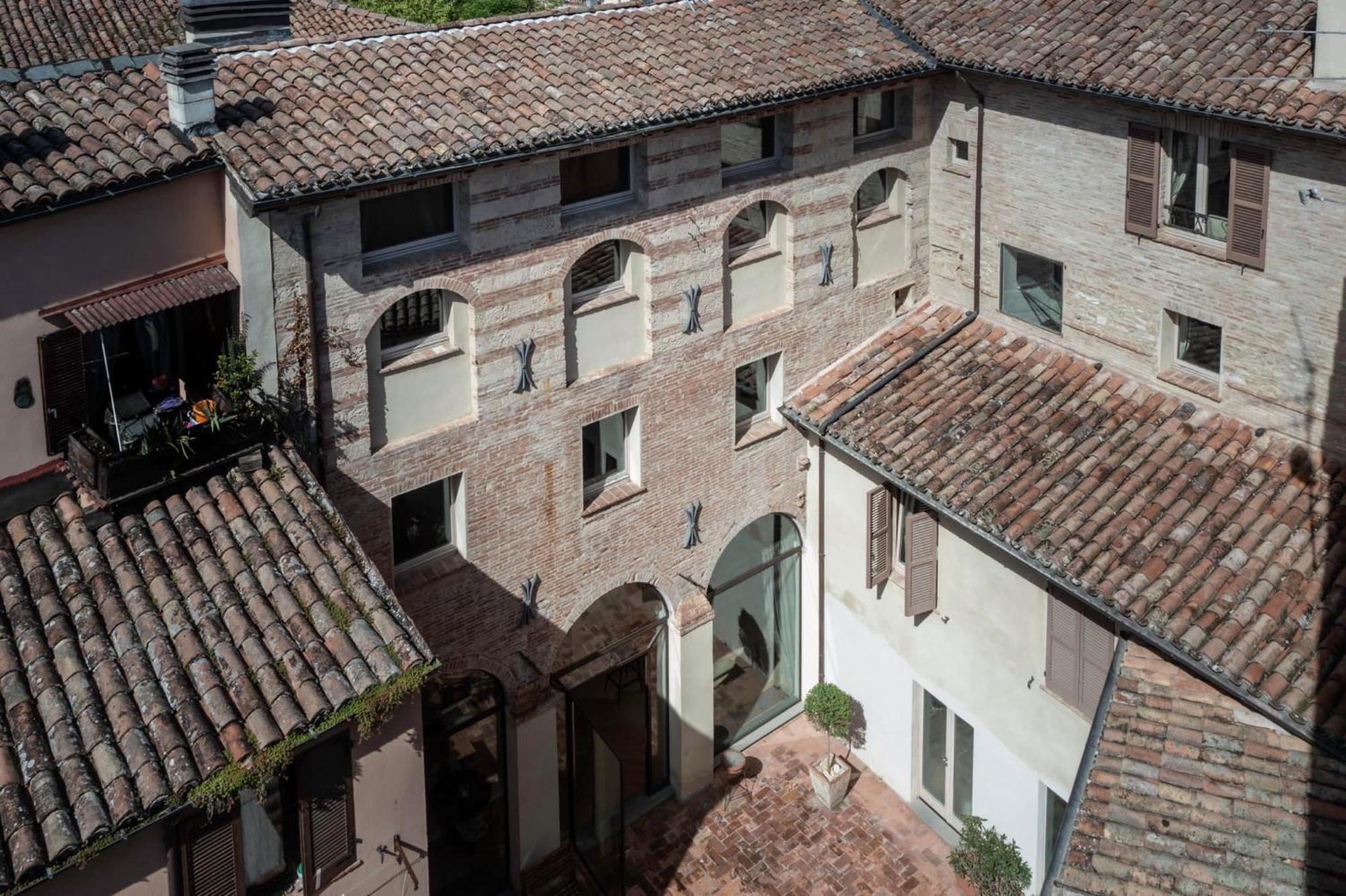 Hotel Residenza La Ceramica Fabriano Bagian luar foto